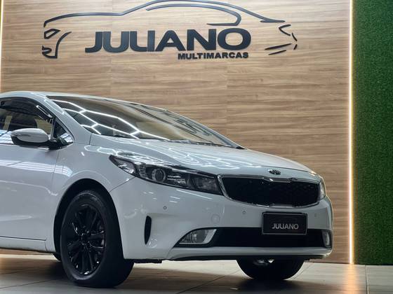 KIA CERATO 1.6 SX 16V FLEX 4P AUTOMÁTICO KIA CERATO 1.6 SX 16V FLEX 4P AUTOMÁTICO